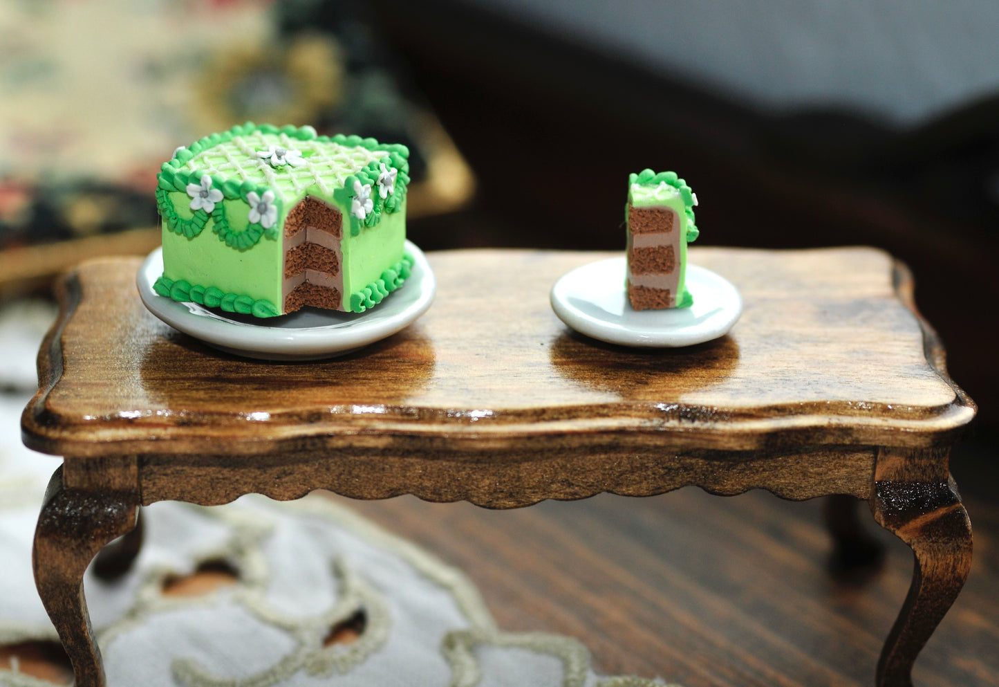 Green Square Cake w/slice