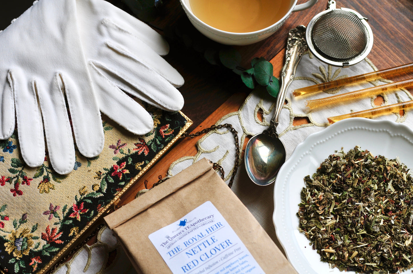 The Royal Heir herbal infusion | Nettle & Red Clover